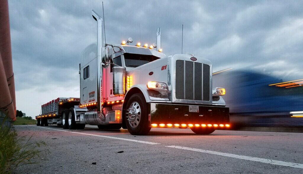 Southern Trucking – Get The Job Done. On Time.